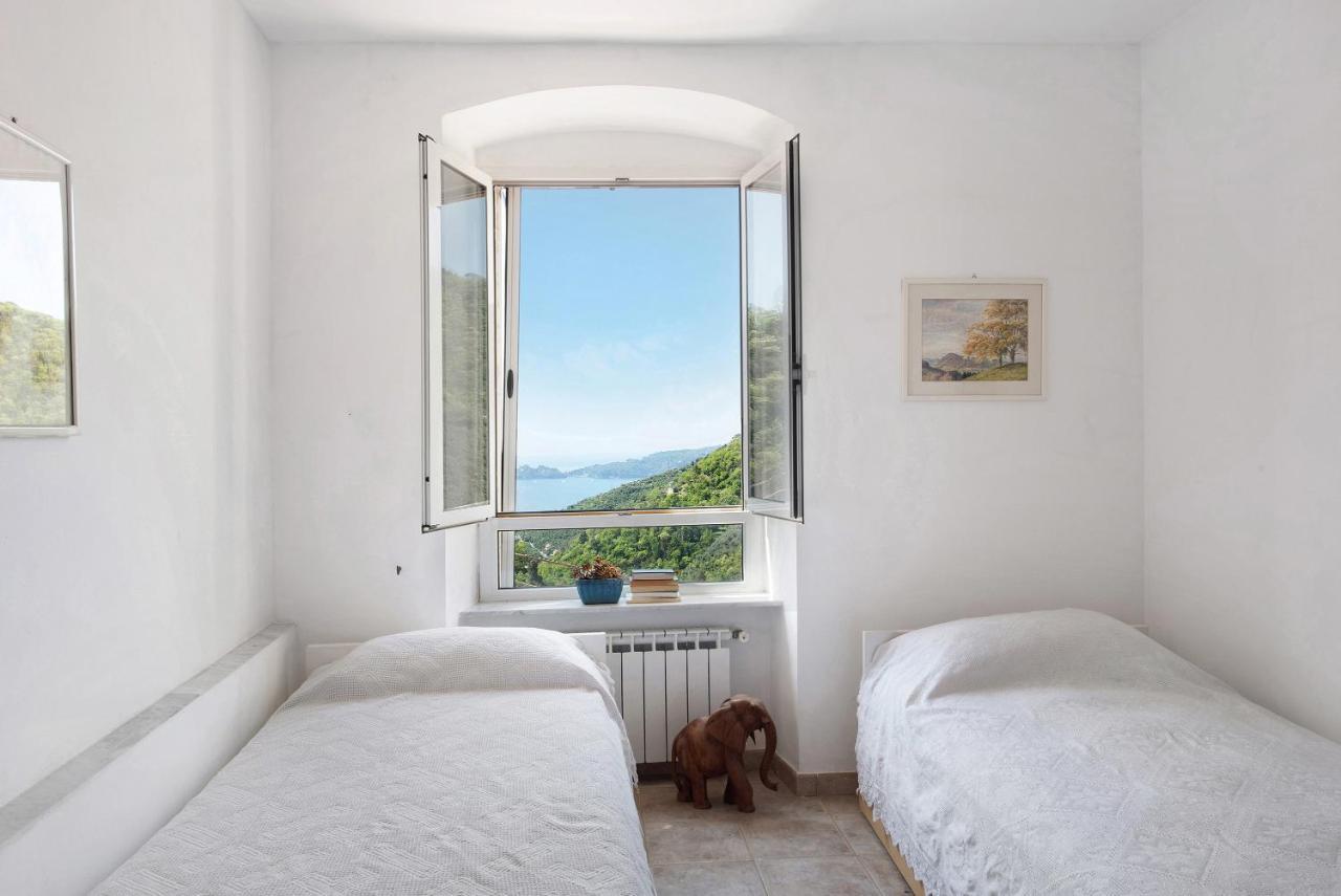 Cottage Con Vista Mare โซอาลยี ภายนอก รูปภาพ